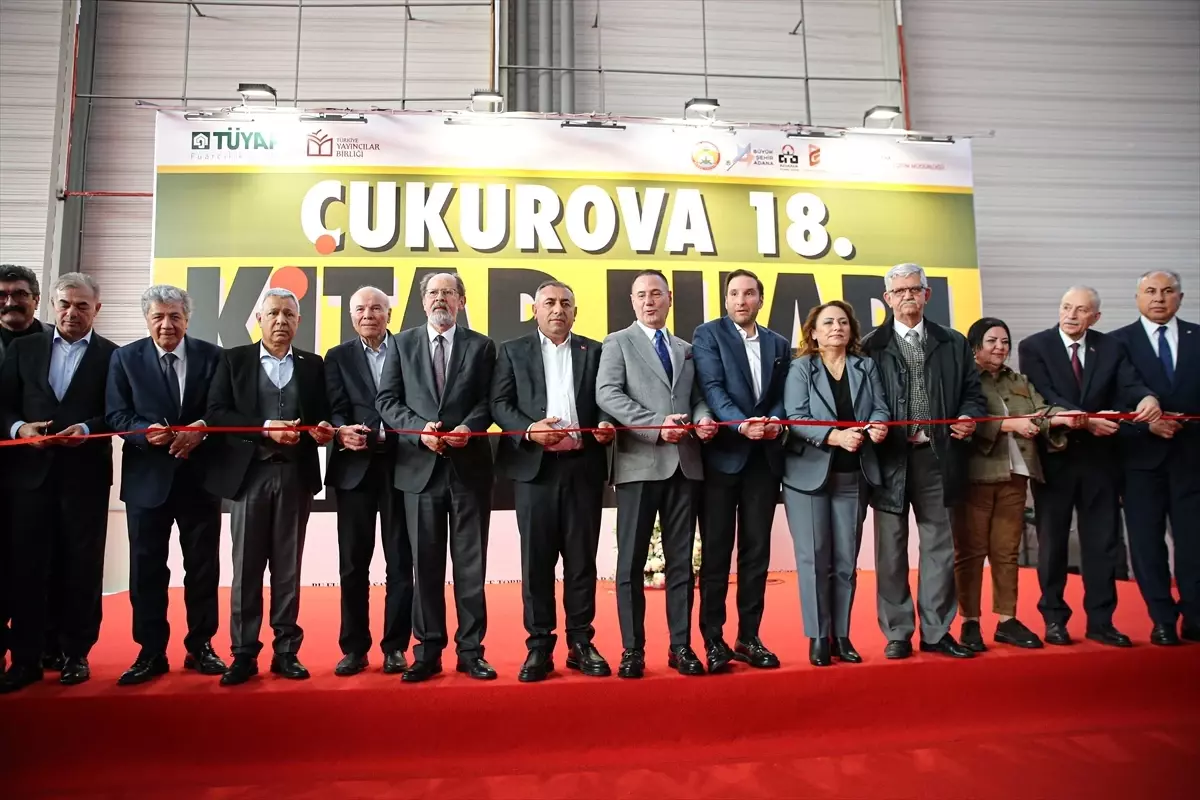 Adana'da Çukurova 18. Kitap Fuarı açıldı