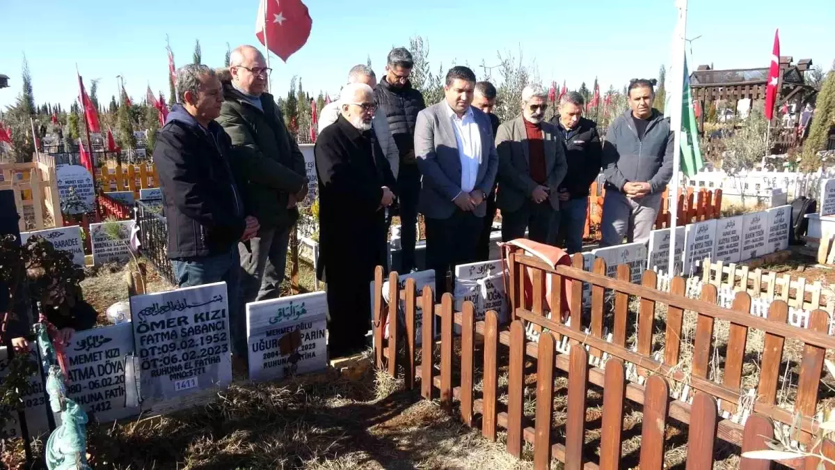 Adıyaman'da deprem şehidi gazeteciler anıldı