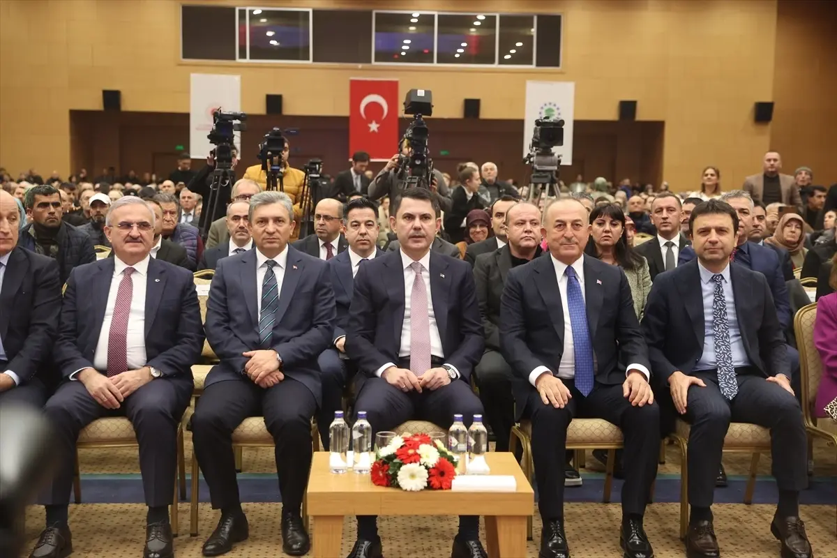 Bakan Kurum, Antalya'da "Ev Sahibi Türkiye Kura Çekim Töreni"nde konuştu Açıklaması