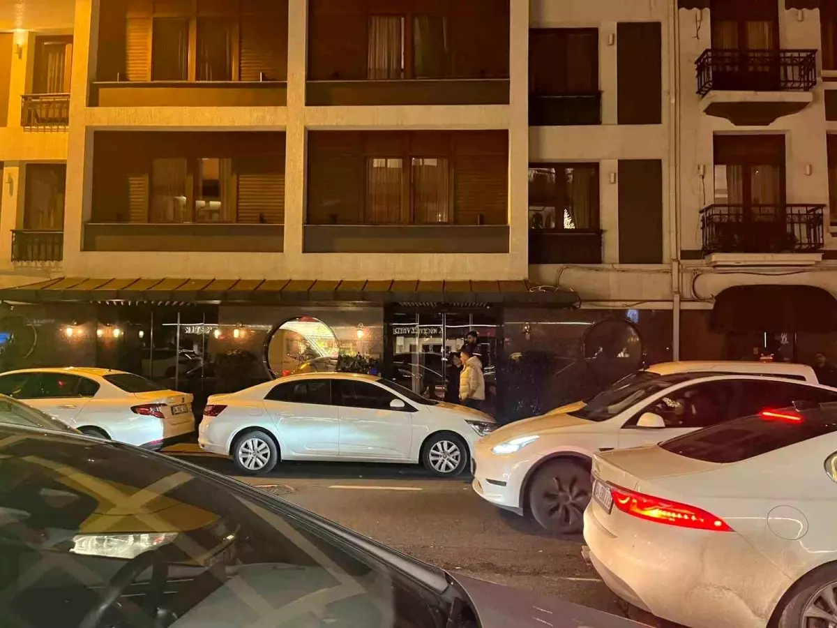 Beşiktaş'ta Jandarmadan Otel Operasyonu