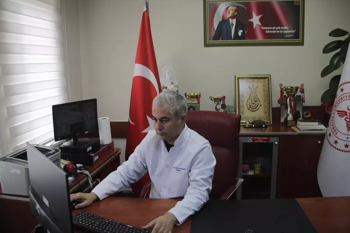 Bozyazı Devlet Hastanesi Başhekimi Bahar, AA'nın "Yılın Kareleri" oylamasına katıldı