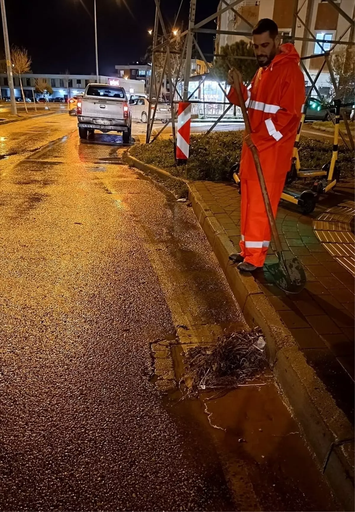 Çanakkale'de sağanak etkili oldu