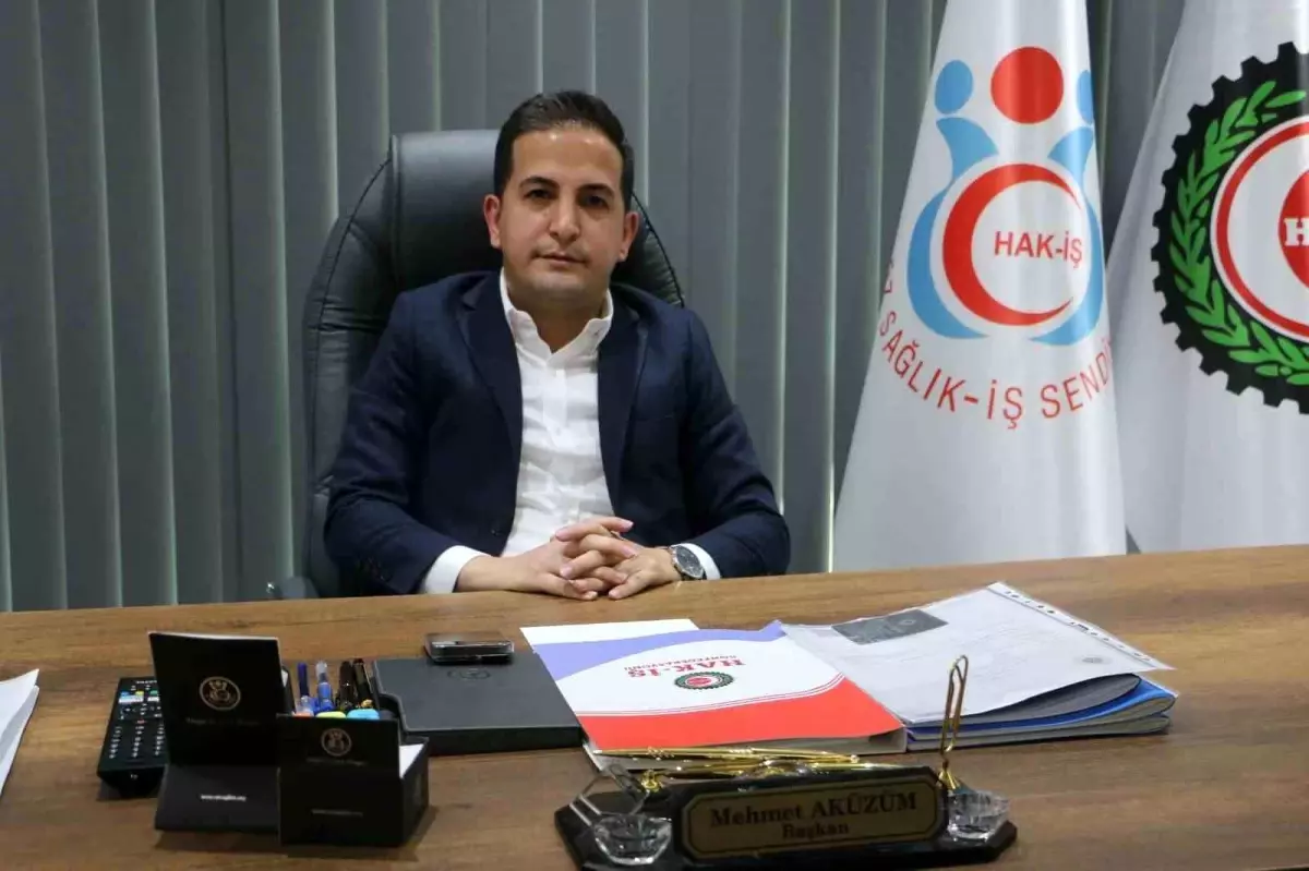 HAK-İŞ İl Başkanı Aküzüm, 10 Ocak Çalışan Gazeteciler Günü'nü Kutladı