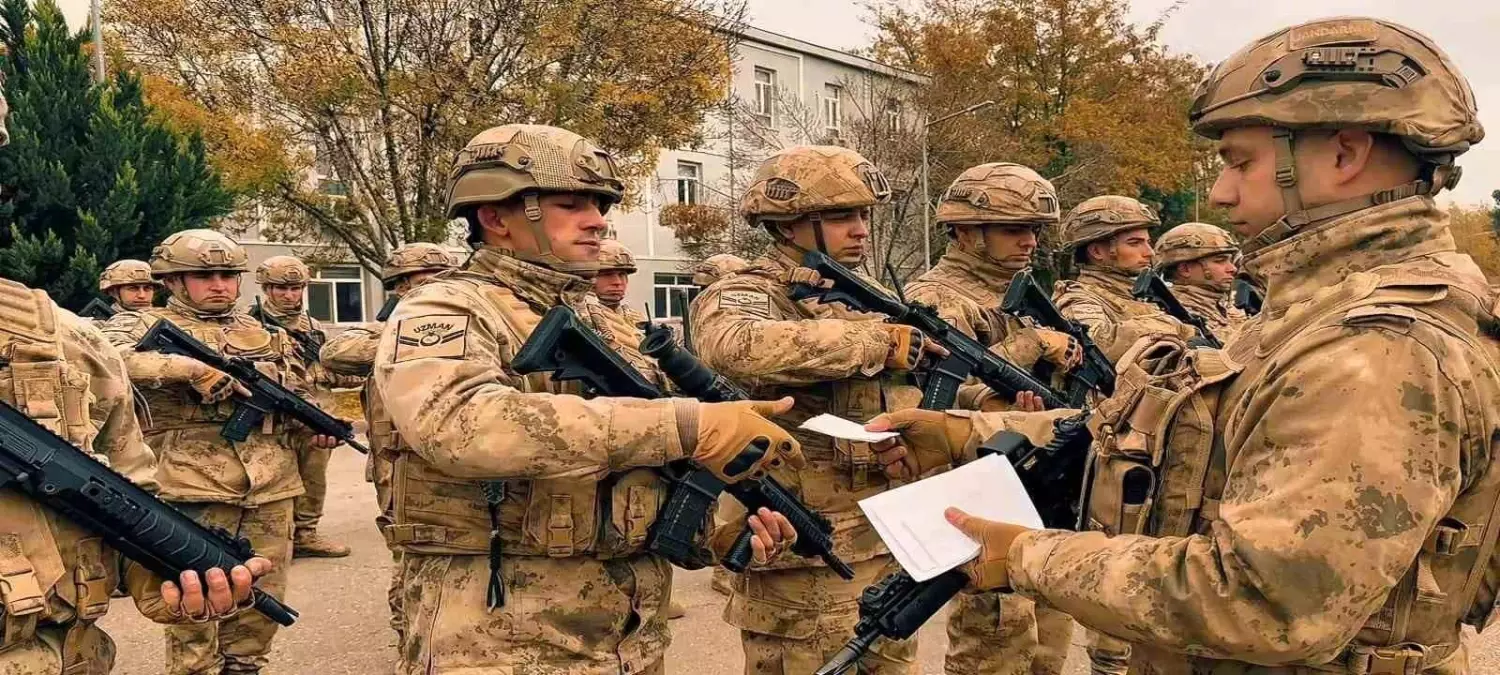 İstanbul'dan Batman'a gönderilen mektuplar jandarma personeline moral oldu