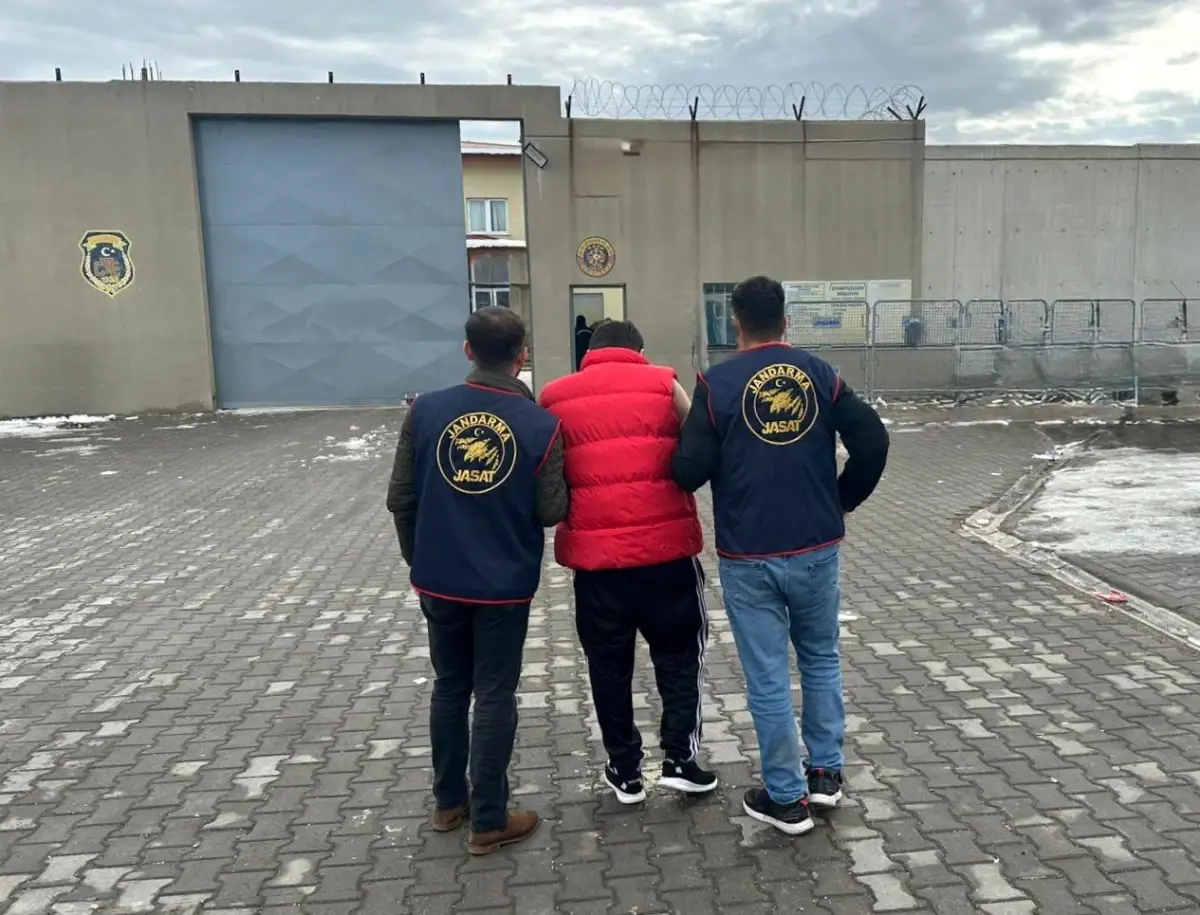 Kesinleşmiş 20 yıl cezayla aranan şahıs yakalandı