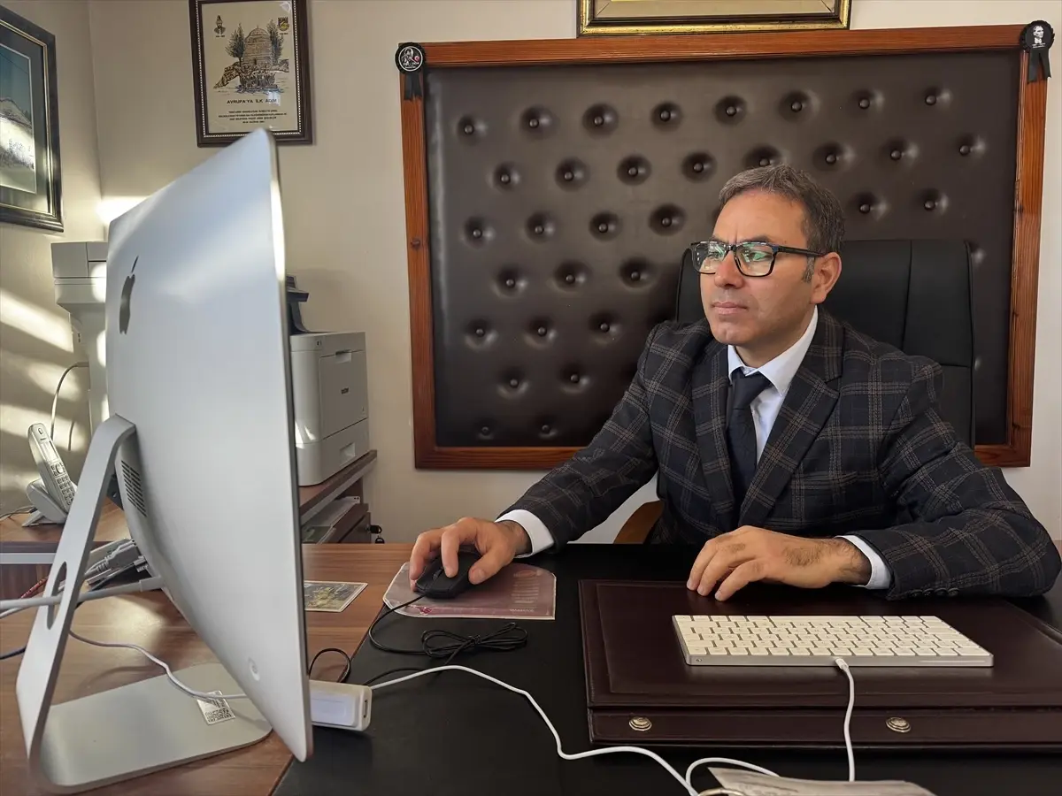 Kırklareli Kültür ve Turizm Müdürü Şen, AA'nın "Yılın Kareleri" oylamasına katıldı