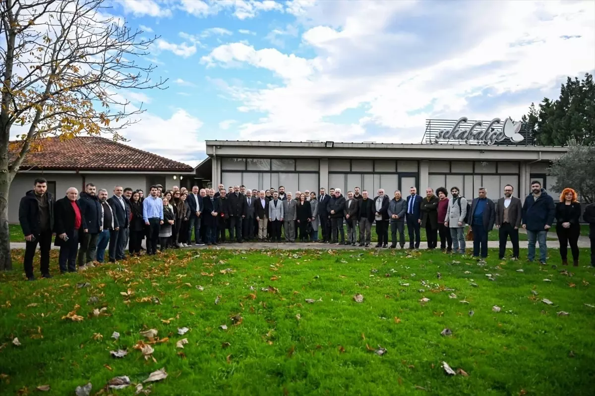 Kocaeli Valisi Aktaş, gazetecilerle buluştu