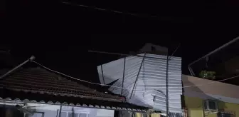 Manisa'da sağanak ve fırtına etkili oluyor