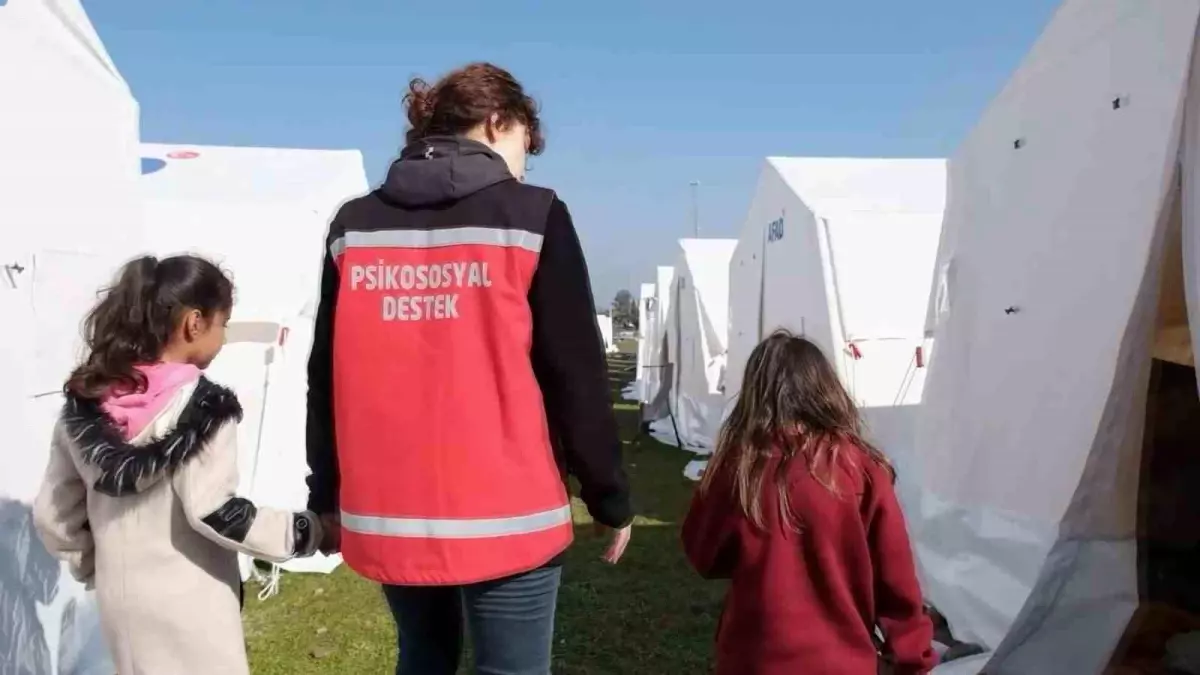 Psikososyal Destek Ekipleri sıfırıncı dakikadan itibaren vatandaşın yanında