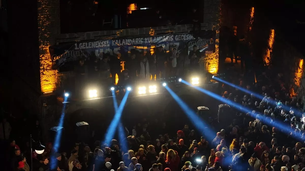 Trabzon'da, Karadeniz'in yeni yıl geleneği "Kalandar" kutlandı