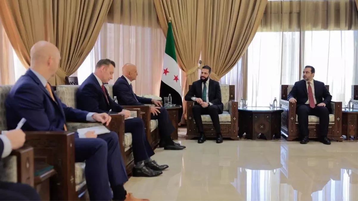 ABD'nin Ankara Büyükelçisi Barrack, Suriye Cumhurbaşkanı Şara ile görüştü