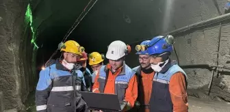 Adıyaman'da maden işçileri, AA'nın 'Yılın Kareleri' oylamasına katıldı