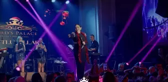 Aşkın Nur Yengi yeni yıla Lord's Palace sahnesinde coşkuyla girdi