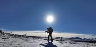 Dağcılık tutkunu sporcu, son 3 yıldır dünyada zirveye en çok tırmanan dağcı oldu