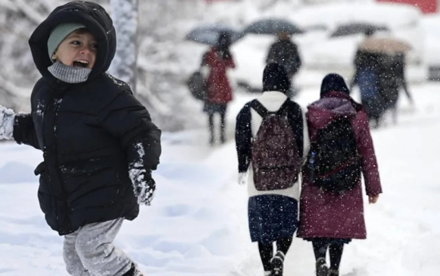 istanbul da egitime kar arasi 19451001 1298 m