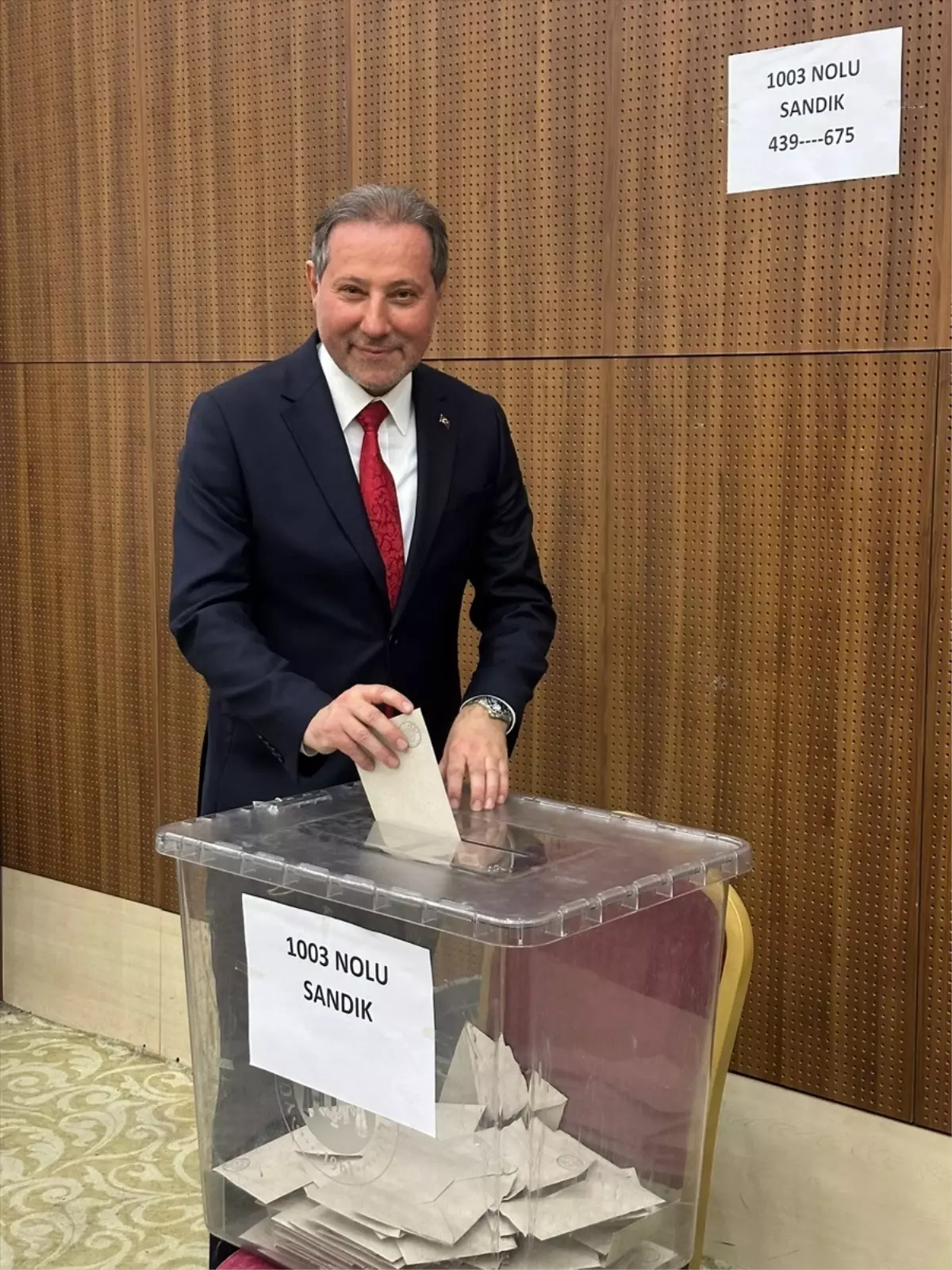 Konya'da Başkan Karabacak güven tazeledi