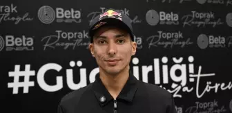 Milli motosikletçi Toprak Razgatlıoğlu, MotoGP'de de şampiyon olarak ilki başarmak istiyor