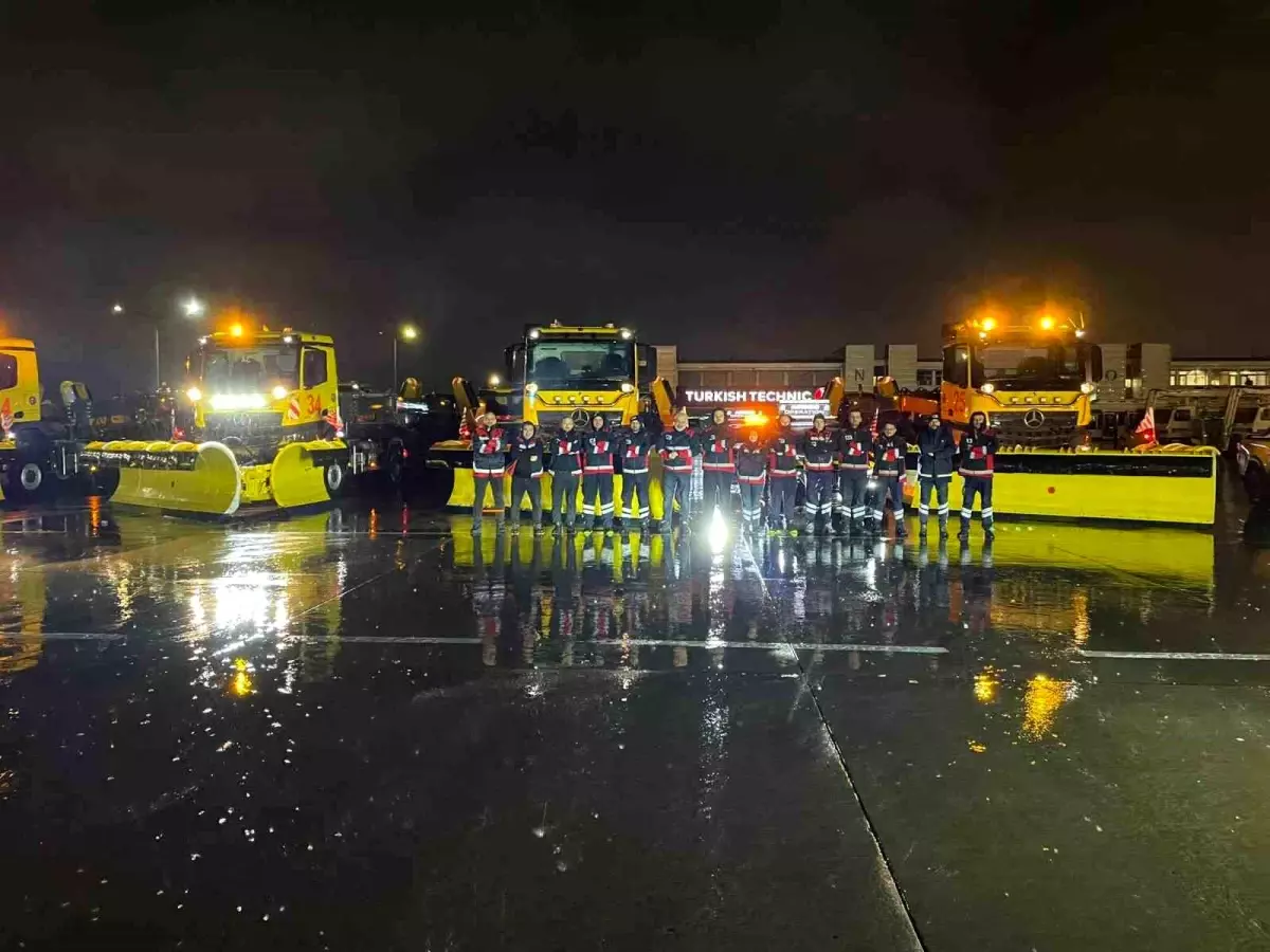 Sabiha Gökçen Havalimanı'nda kar tedbirleri