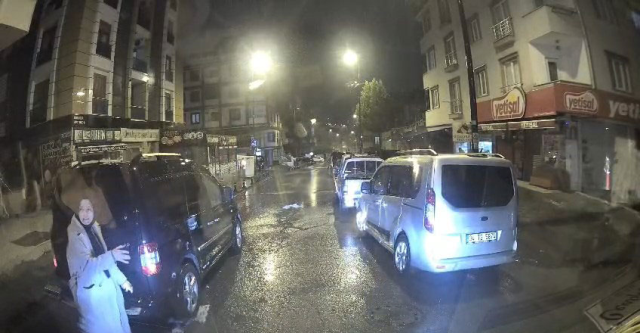 servis minibusunun camini yumrukladi seni 19450692 9588 m