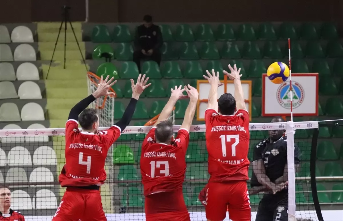 Voleybol: SMS Grup Efeler Ligi
