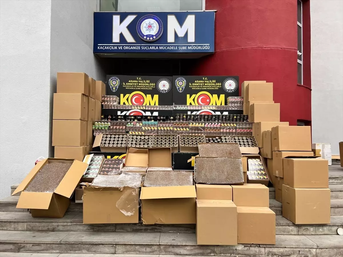 Adana'da kaçak 700 bin makaron ve 1720 paket nargile tütünü ele geçirildi