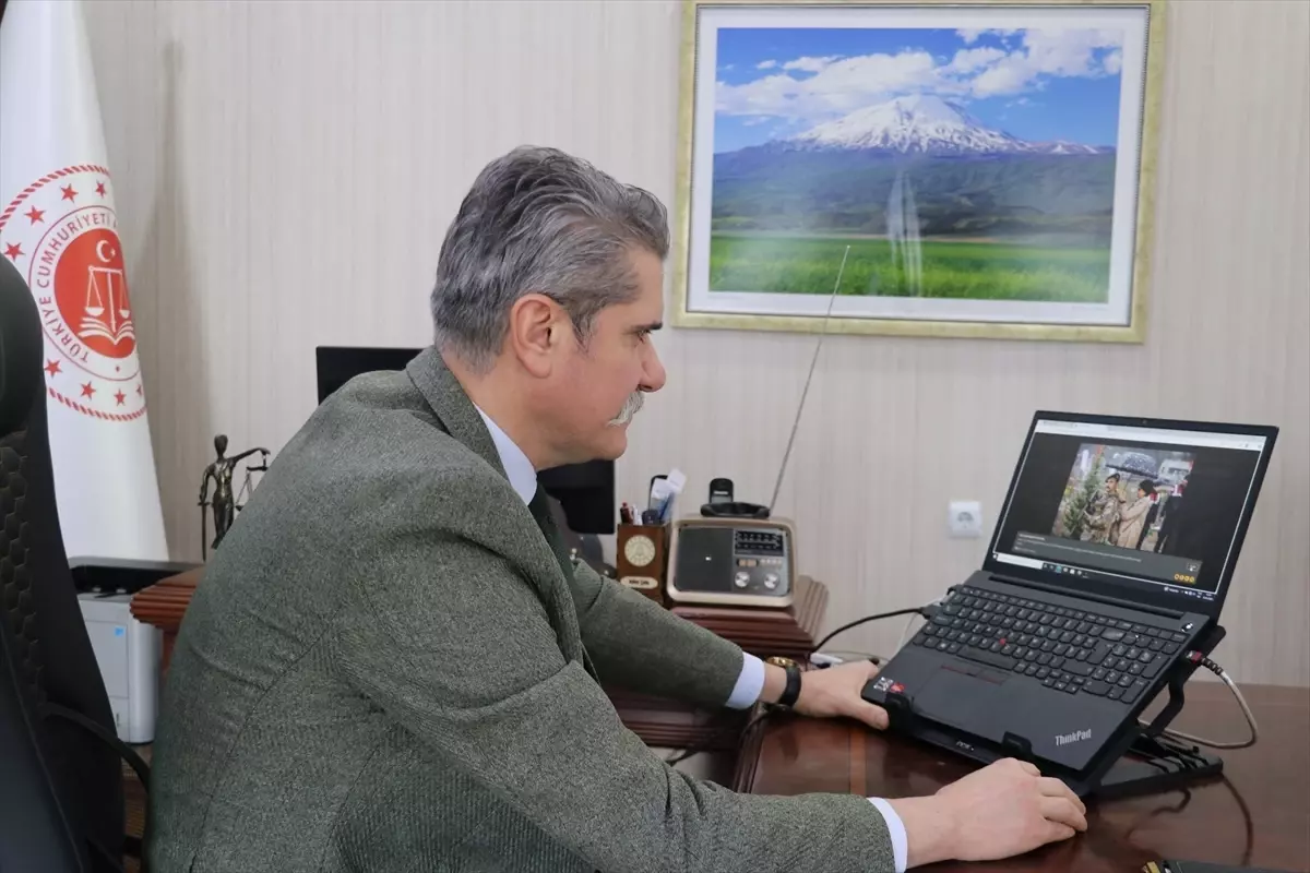 Ağrı Cumhuriyet Başsavcısı Çalış, 'Yılın Kareleri' oylamasına katıldı