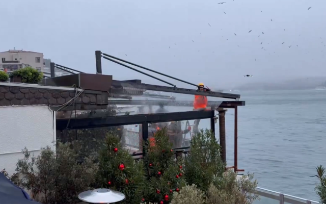 Demolition at Bebek Hotel! Teams entered the hotel in the early morning hours