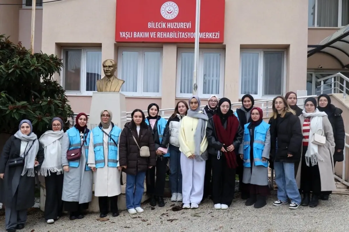 Bilecik'te gençler ile büyükler bir araya geldi