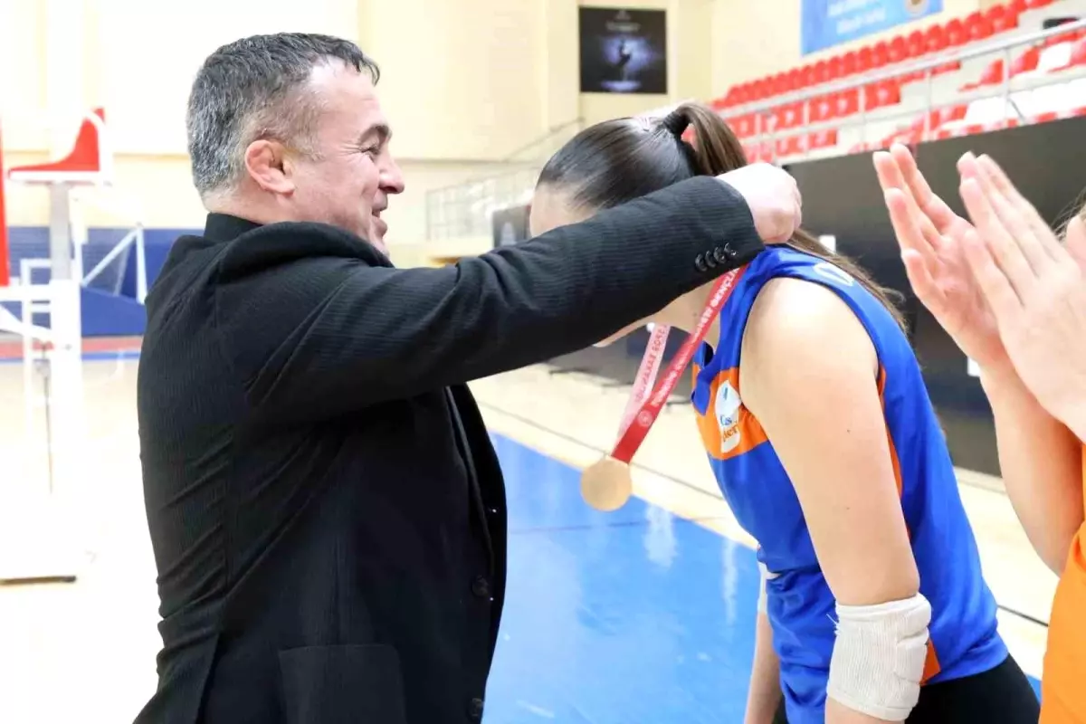 Bilecik'te voleybol grup müsabakaları tamamlandı