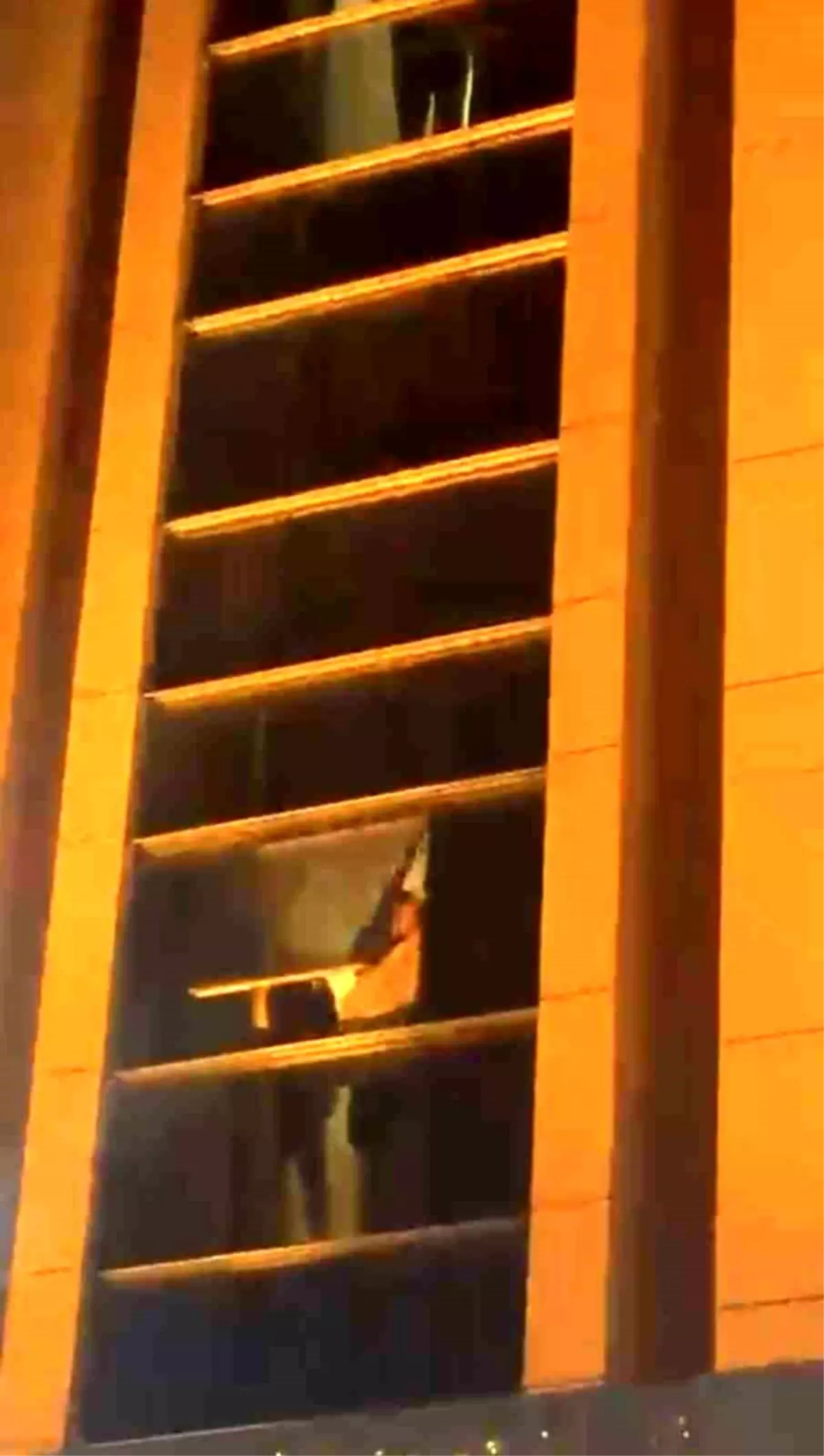 Bursa'da otel yangını… Mahsur kalanlar var