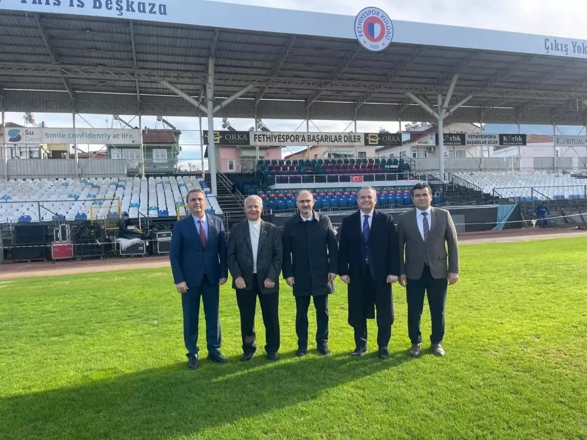 Galatasaray–Fethiyespor maçı öncesi Fethiye Şehir Stadı'nda inceleme