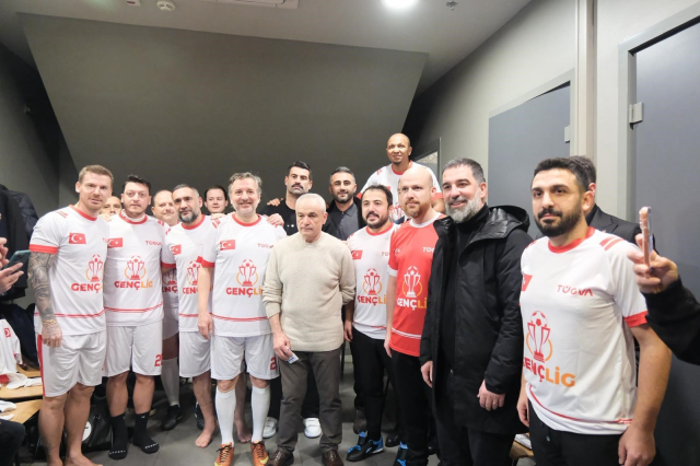 genclig 2026 lansmanina unlu akini gosteri 19454487 5099 m