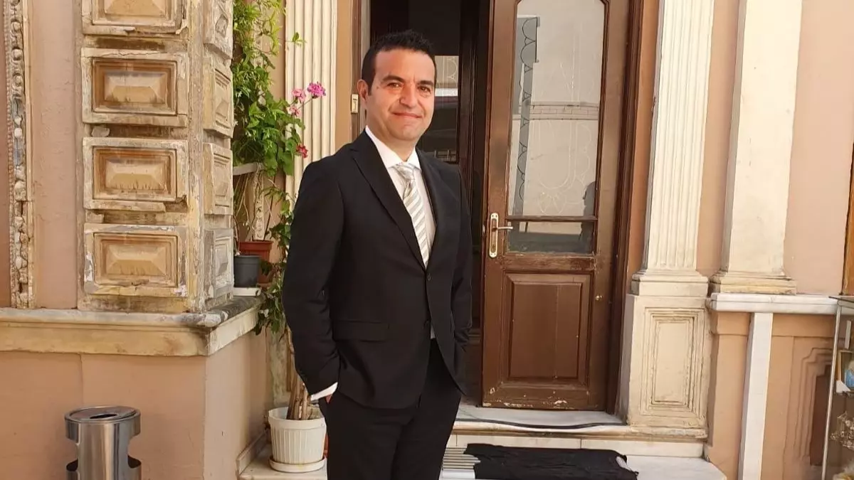 Kapalıçarşı'nın 47 Yıllık Usta Mücevher Tasarımcısı Harut Torosoğlu Kimdir?