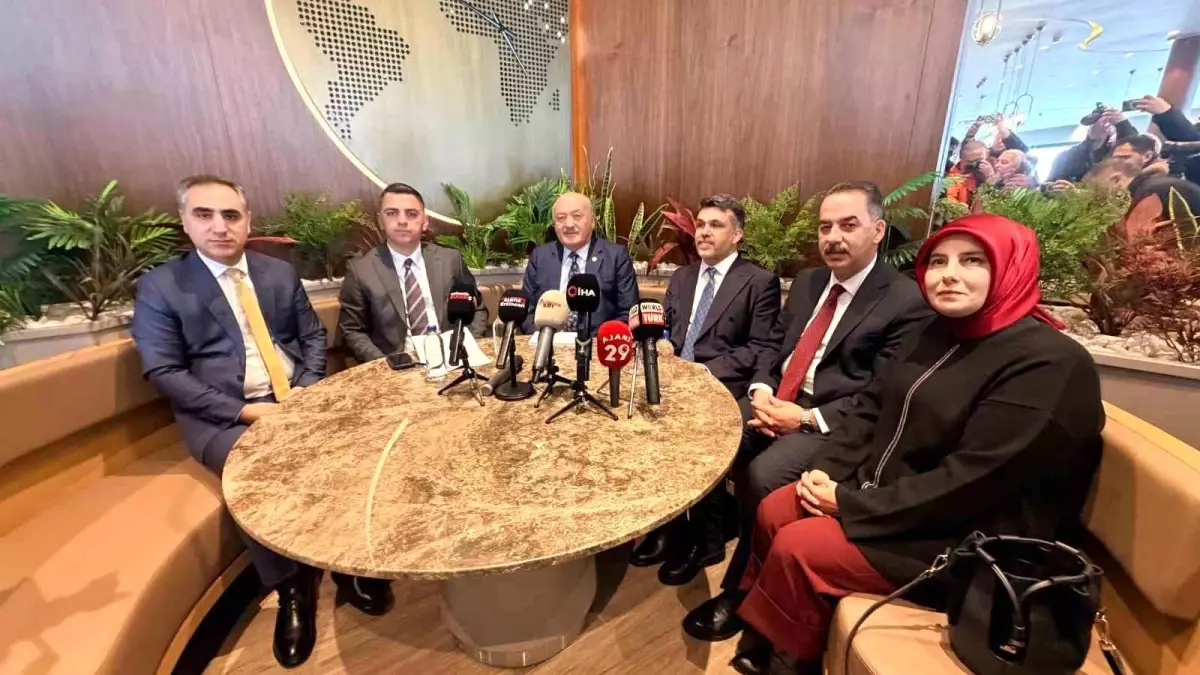 Erzincan'da Çalışan Gazeteciler Günü Kutlandı ve Ergan Dağı'ndaki Yatırımlar Değerlendirildi