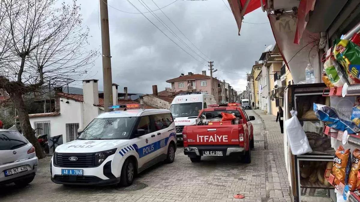 Komşular tüten bacayı yangın sandı, ekipler alarma geçti