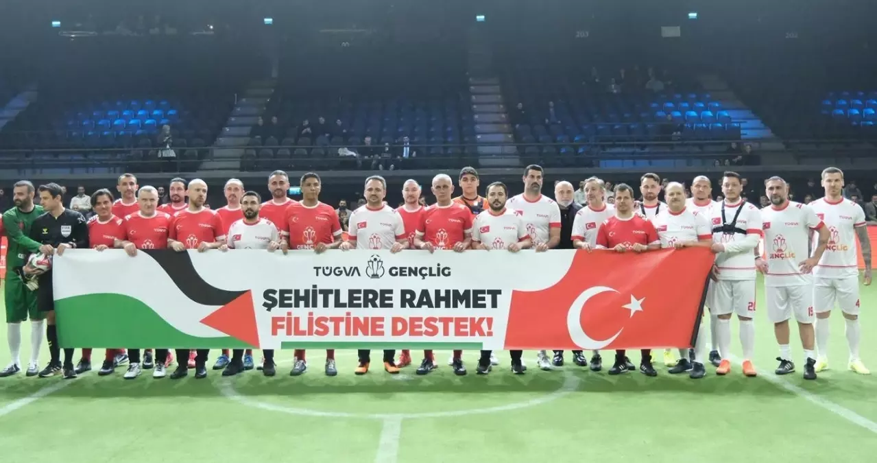 Liseler arası futbol turnuvası TÜGVA GençLig lansmanı gerçekleştirildi