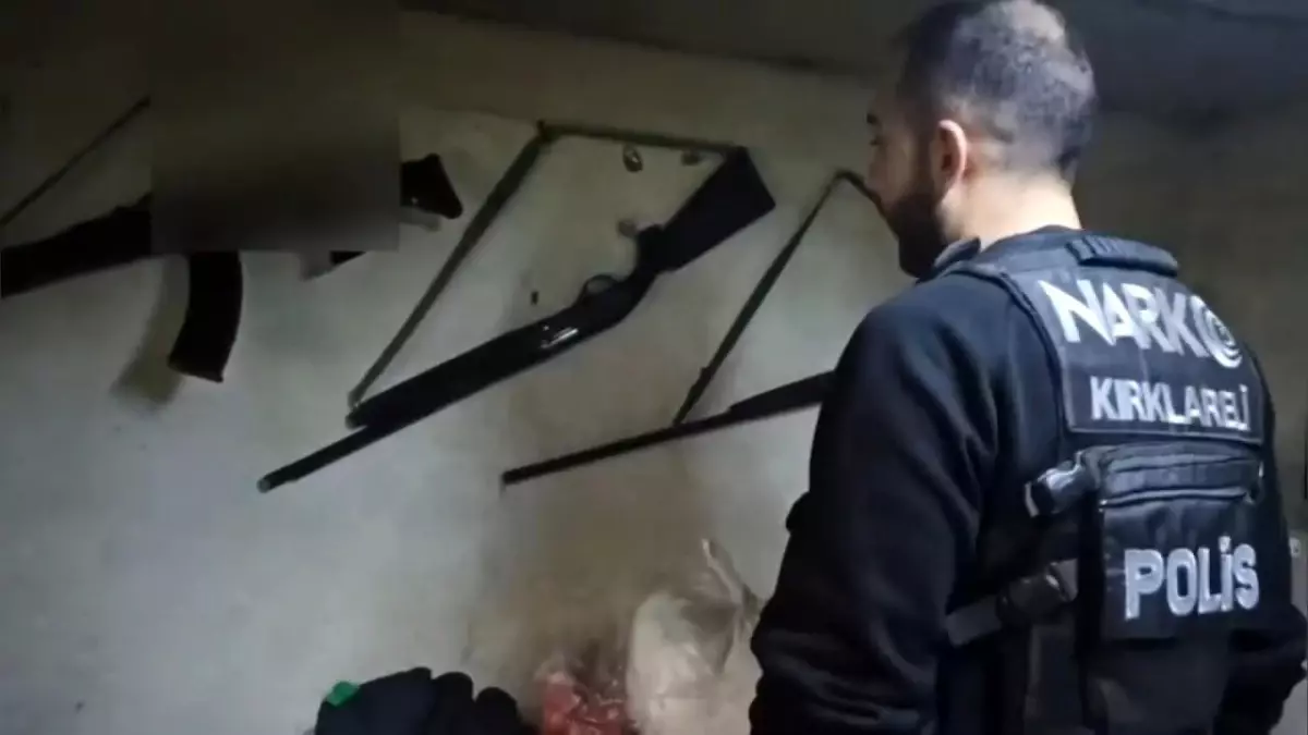 Lüleburgaz'da uyuşturucu operasyonunda 3 tutuklama