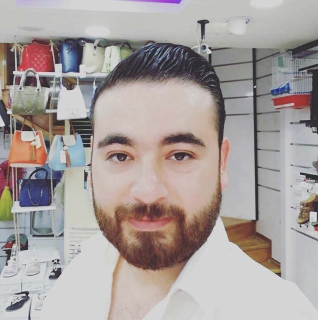 otomobilinde gogsunden tabancayla vurulmus 19454061 8492 m