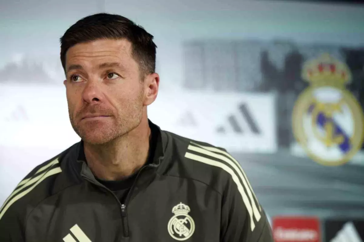 Real Madrid, Xabi Alonso ile yollarını ayırdı