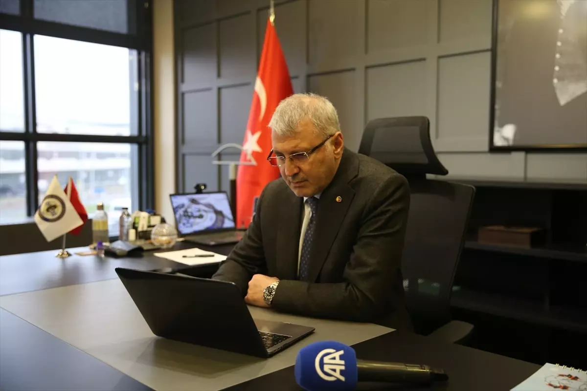 SATSO Yönetim Kurulu Başkanı Altuğ, AA'nın "Yılın Kareleri" oylamasına katıldı