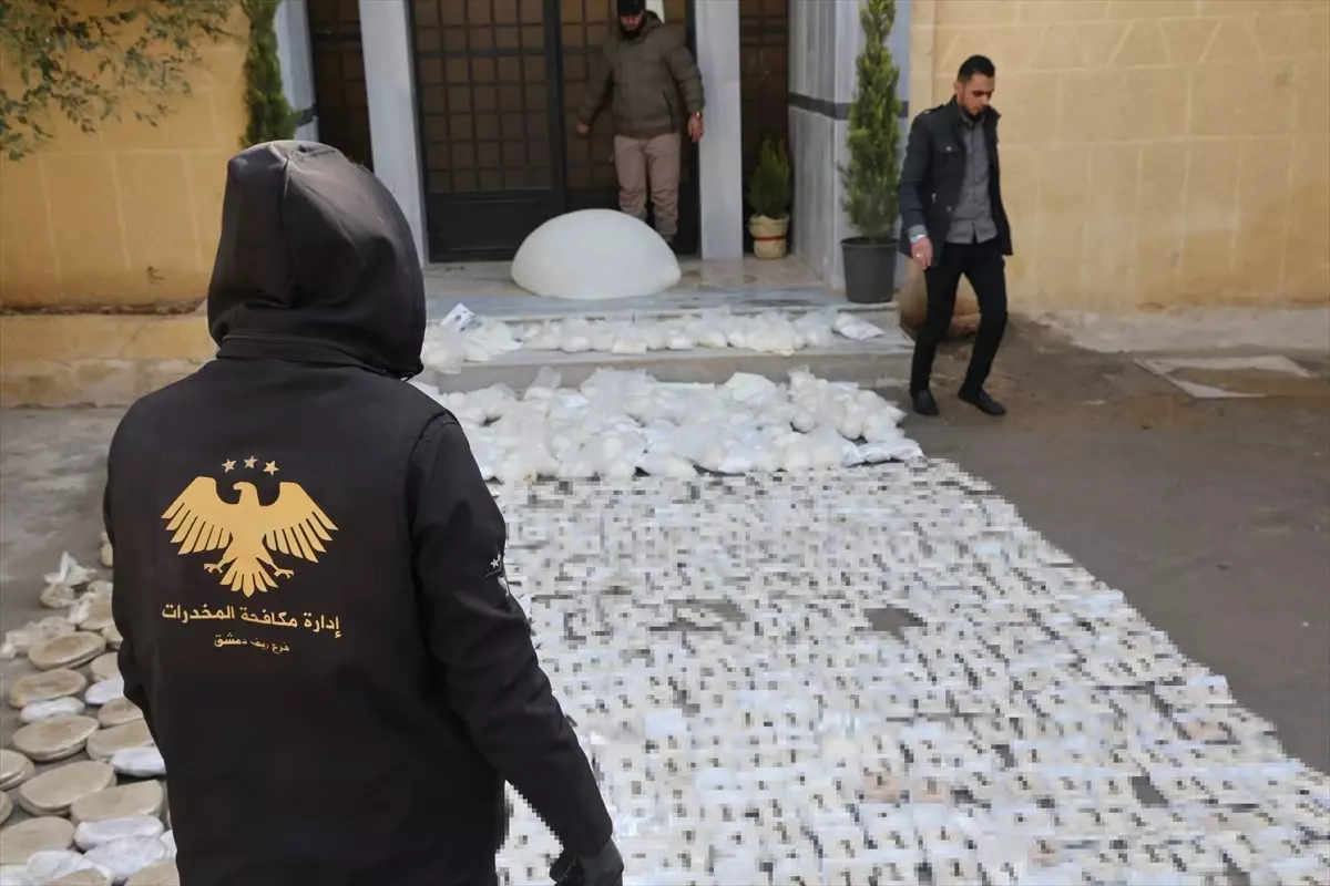 Suriye'nin Şam kırsalında 650 bin uyuşturucu hap ele geçirildi