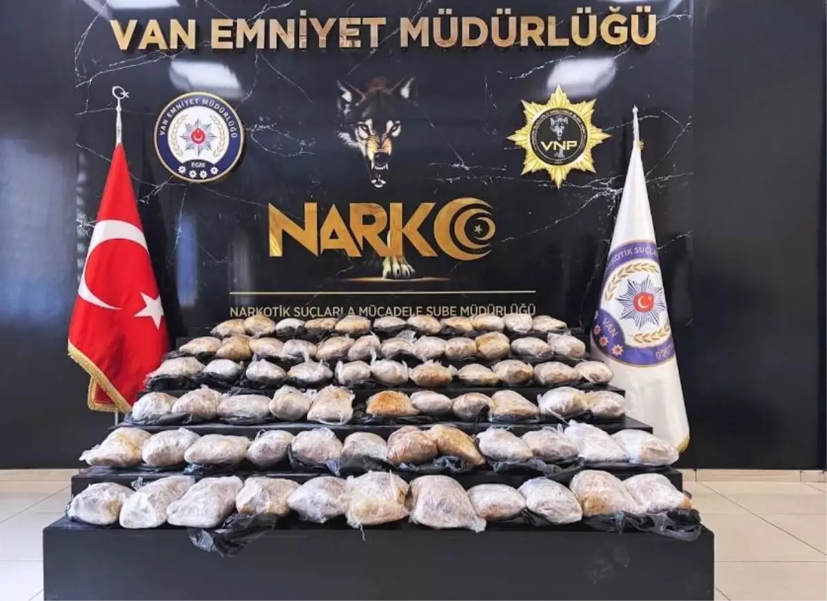 Van'da 39 kilo 340 gram skunk maddesi ele geçirildi