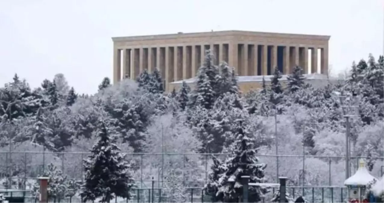 Yarın Ankara'da okullar tatil mi? 13 Ocak Salı okullar tatil mi?