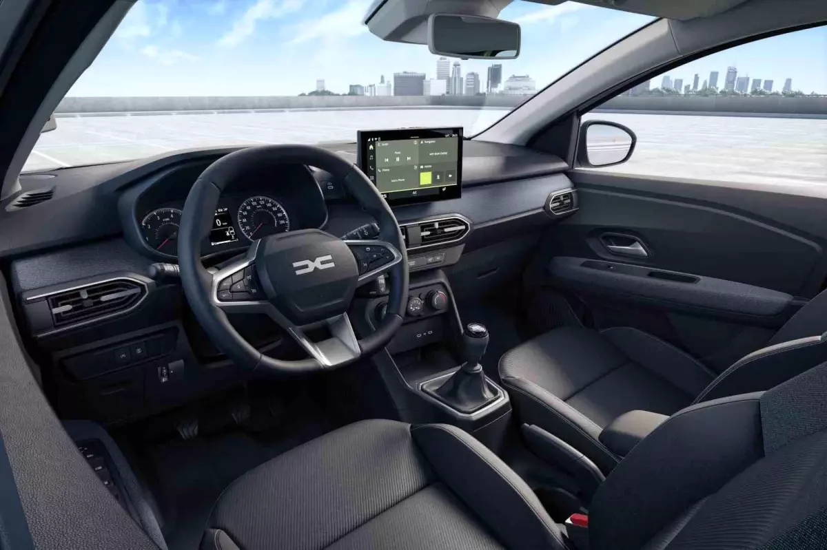 Yeni Dacia Sandero satışa sunuldu