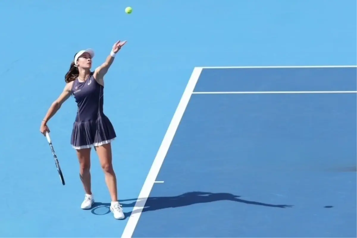 Zeynep Sönmez Australian Open Elemelerinde ikinci turda