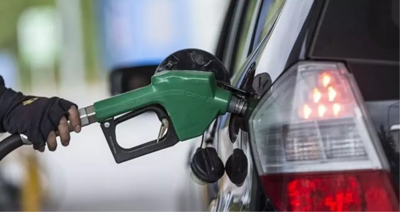 Akaryakıta zam mı geldi? 13 Ocak güncel akaryakıt fiyatları: İstanbul, Ankara, İzmir'de benzin, motorin, L...