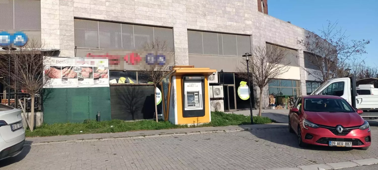 Banka aracında görevli 2 personeli etkisiz hale getirip 30 milyon lirayı gasbettiler; 6 gözaltı