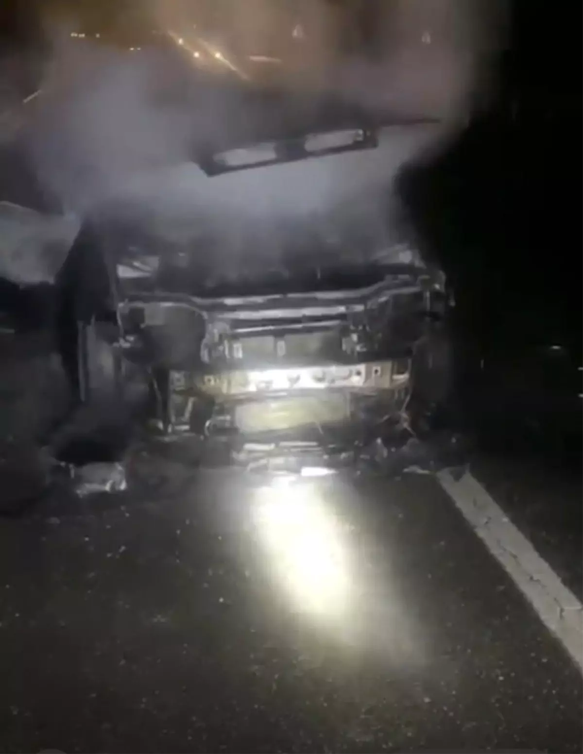 Batman-Diyarbakır karayolunda araç yangını