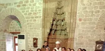 Beypazarı'nda ortaokul öğrencilerinden tarihi Sultan Alaeddin Camisi'ne ziyaret