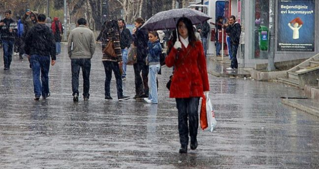 Bugün yağmur var mı? 13 Ocak bugün hangi şehirlerde yağmur yağacak, İstanbul, İzmir, Ankara, Antalya, Bursa'da yağmur var mı?